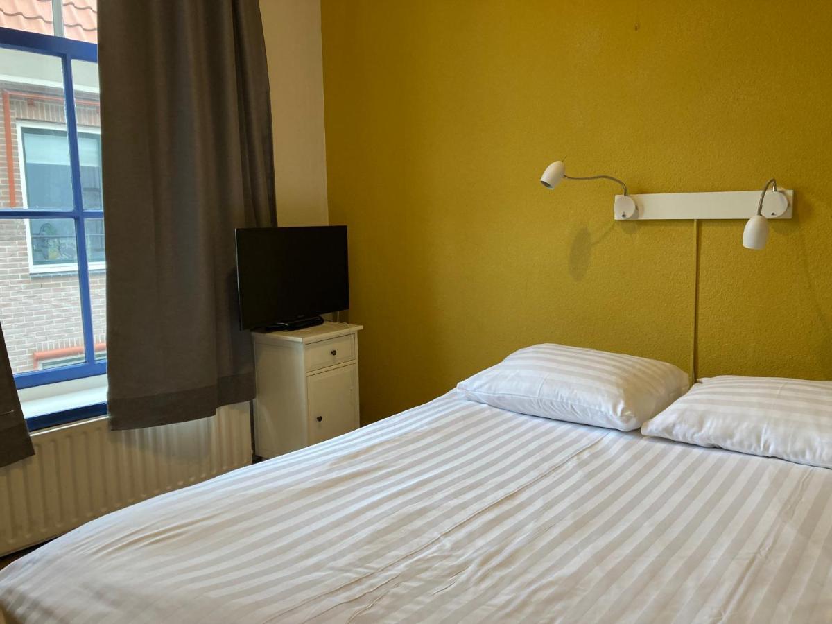 Rb Hostel Зирикзе Экстерьер фото